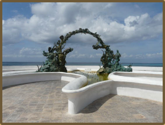 Scuba Diving Monument 