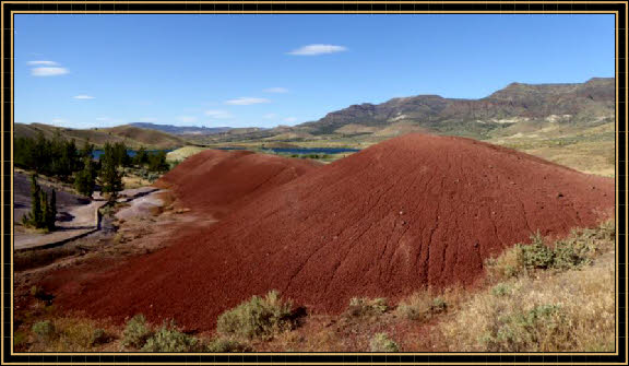 Painted Hills - Painted Cove
